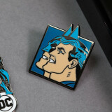 Значок Numskull Pin Kings DC Бэтмен 1.3 - набор из 2 шт (NS2550)