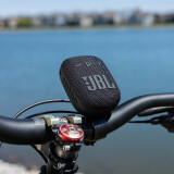 Портативная акустика JBL Wind 3 Black (JBLWIND3)