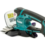 Кусторез Makita UM600DZ