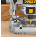 Фрезер DeWALT D26203-QS