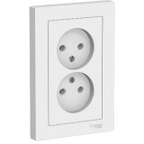 Электрическая розетка Schneider Electric AtlasDesign ATN000120